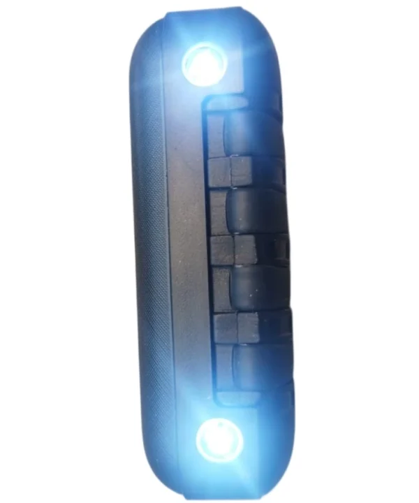 1773429412Powerbank Inalambrico4 Batería Portátil Power Bank Solar 10.000 mAh con Linterna LED y Cables Integrados